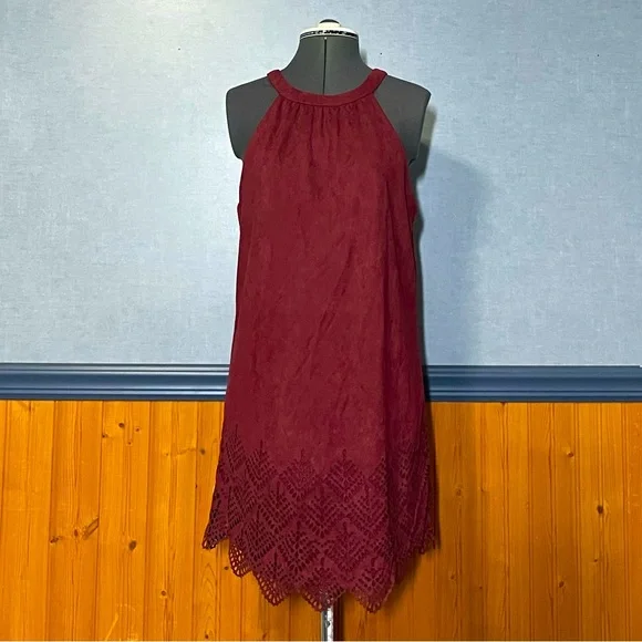 3 for $15 Sale- EUC-rue21 burgundy mini dress size medium